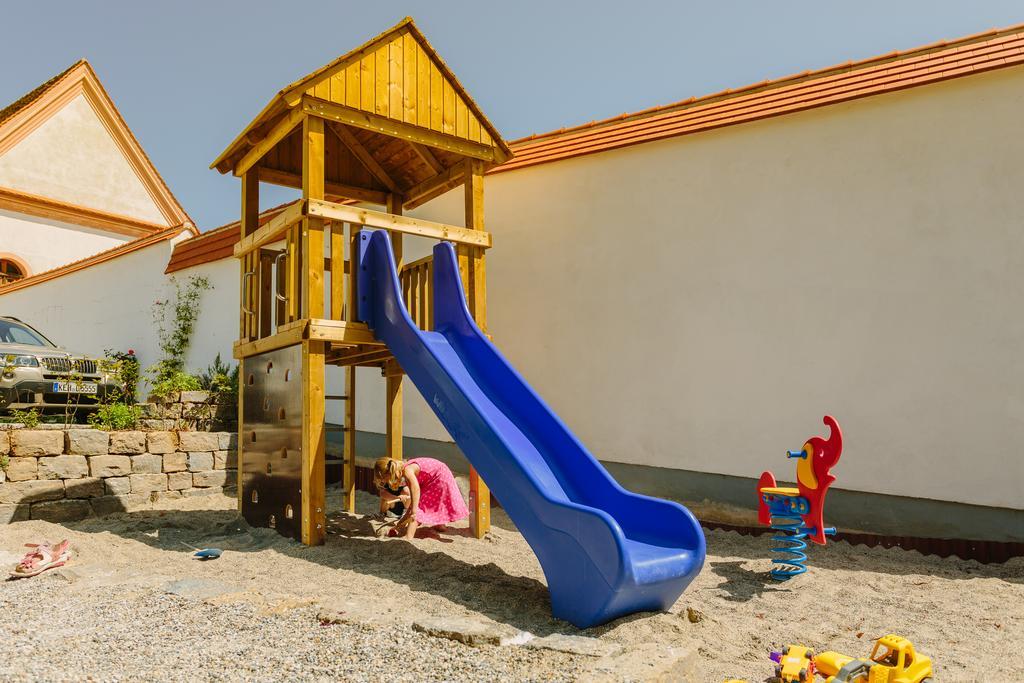 Hotel Sixt Rohr in Niederbayern Экстерьер фото