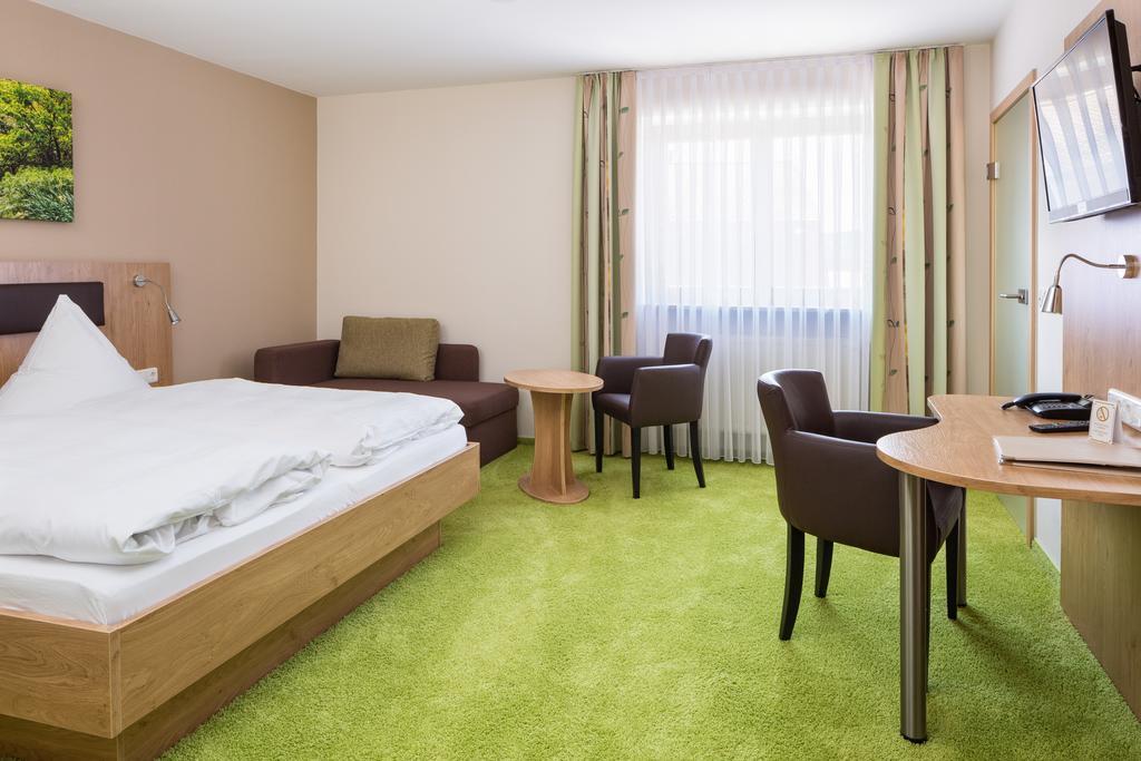 Hotel Sixt Rohr in Niederbayern Экстерьер фото